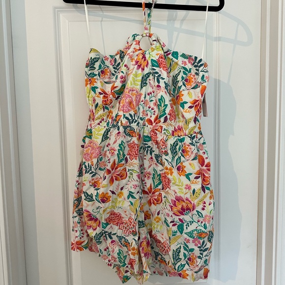 NWT Old Navy Multicolored Romper - Large - Picture 1 of 3